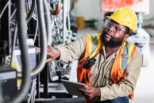 Best Electrical Contractors for Businesses  in International Falls, MN
